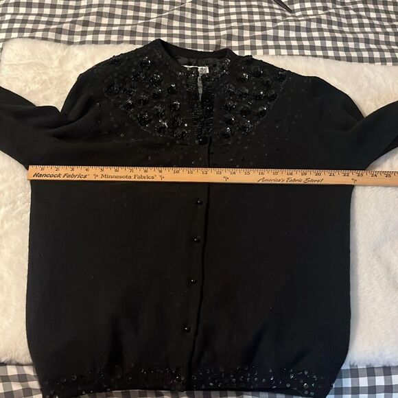 New! VIVIEN FOREST Cardigan Black Floral Sequin Lambswool Angora Blend PRETTY! - Picture 13 of 16